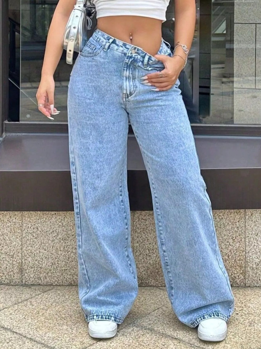 Wide Leg Wash Jeans - cas7m