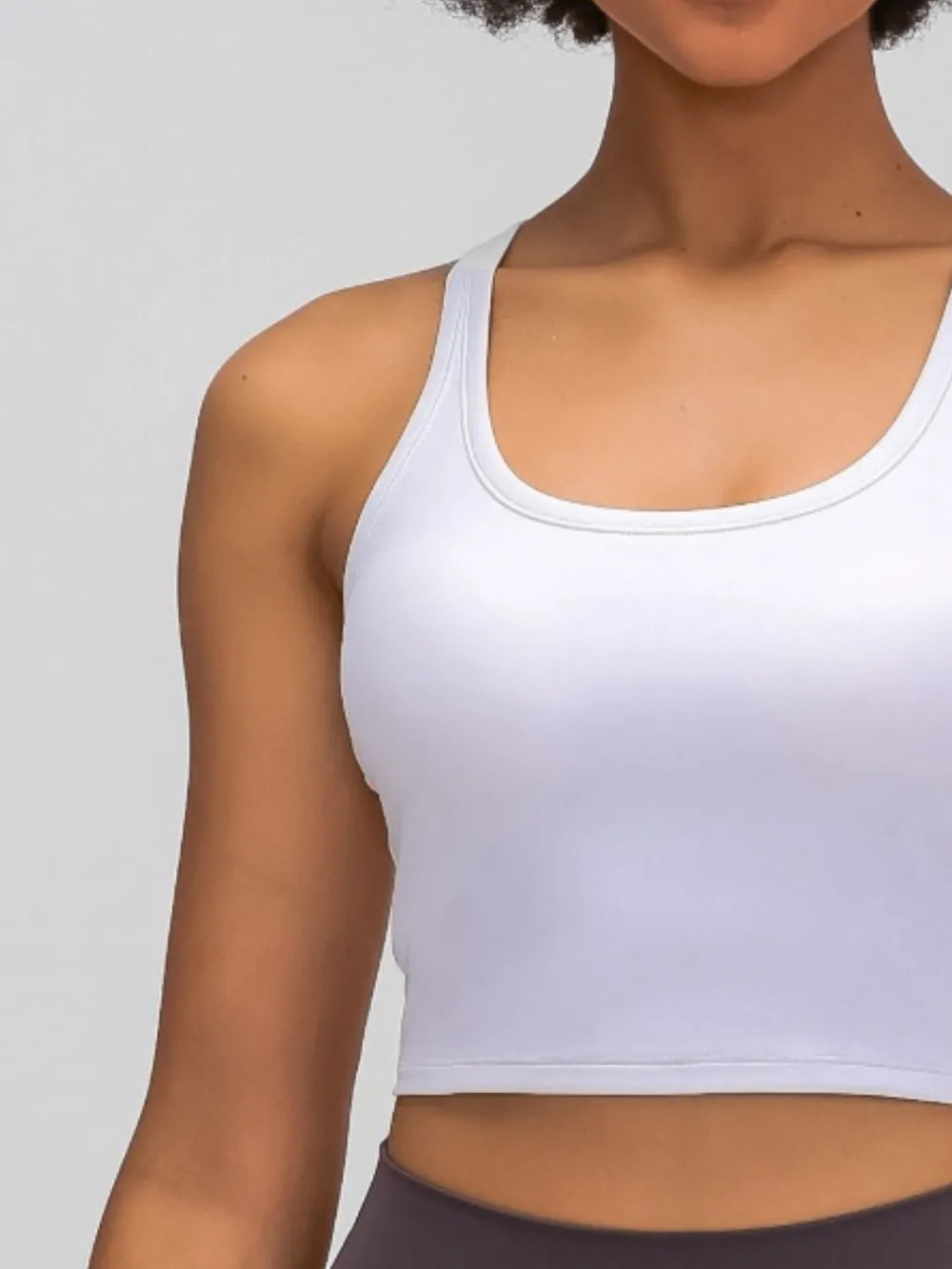 Millennia Scoop Neck Active Tank with Detachable Chest Pads - cas7m