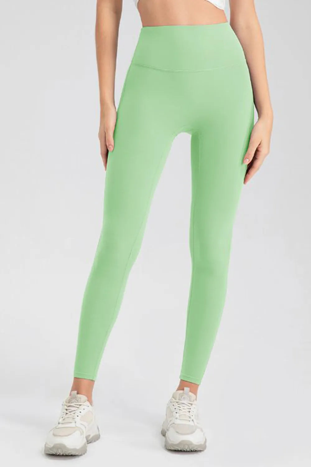 Ultra-Stretch Nylon Leggings for Everyday Comfort - cas7m