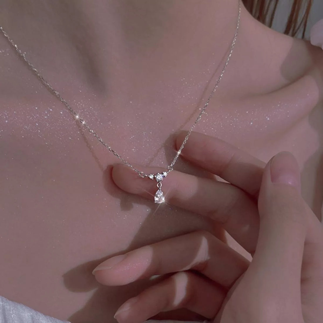 925 Sterling Silver Zircon Teardrop Necklace - cas7m