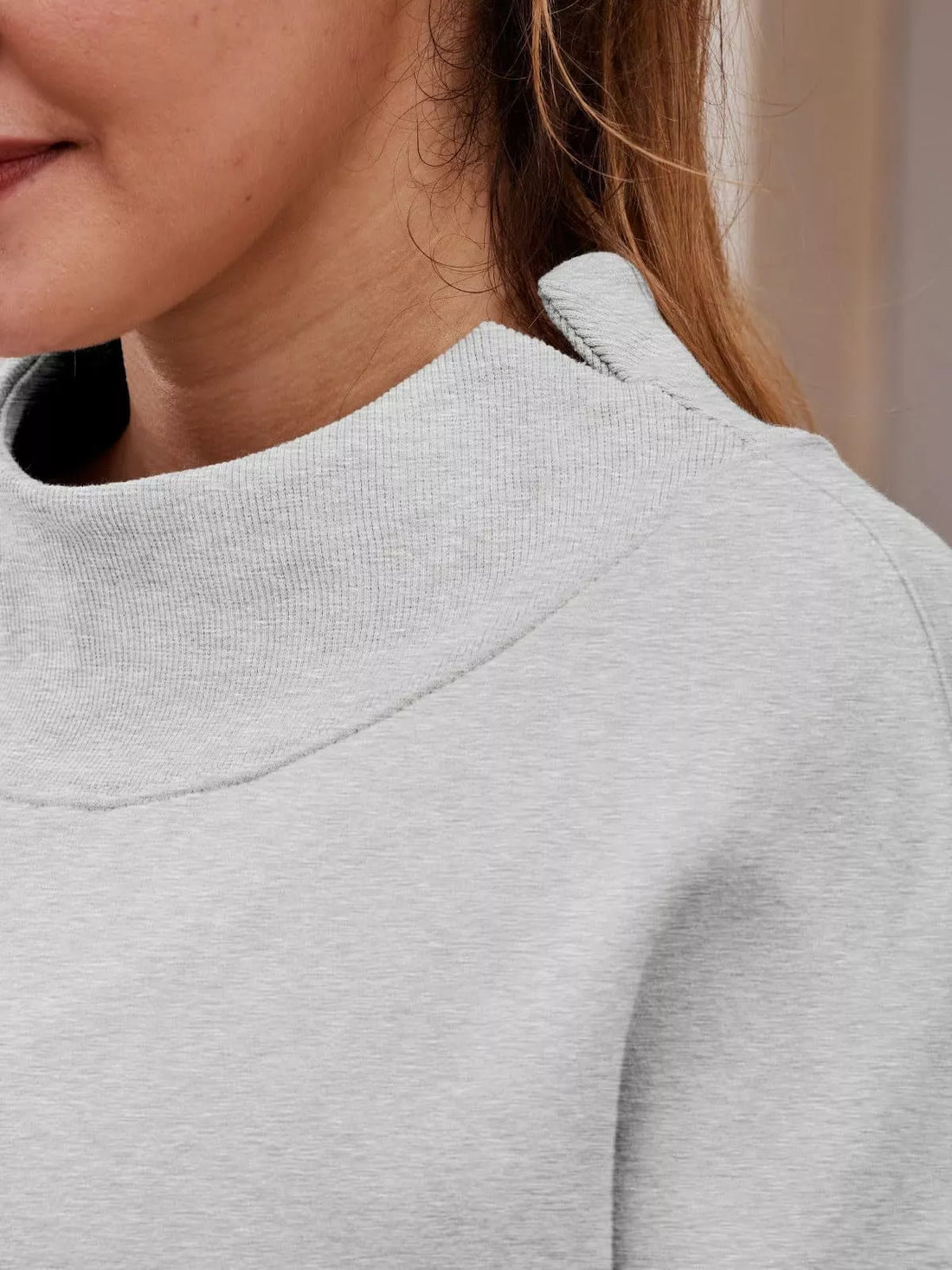 Mock Neck Dropped Shoulder Sweatshirt - cas7m