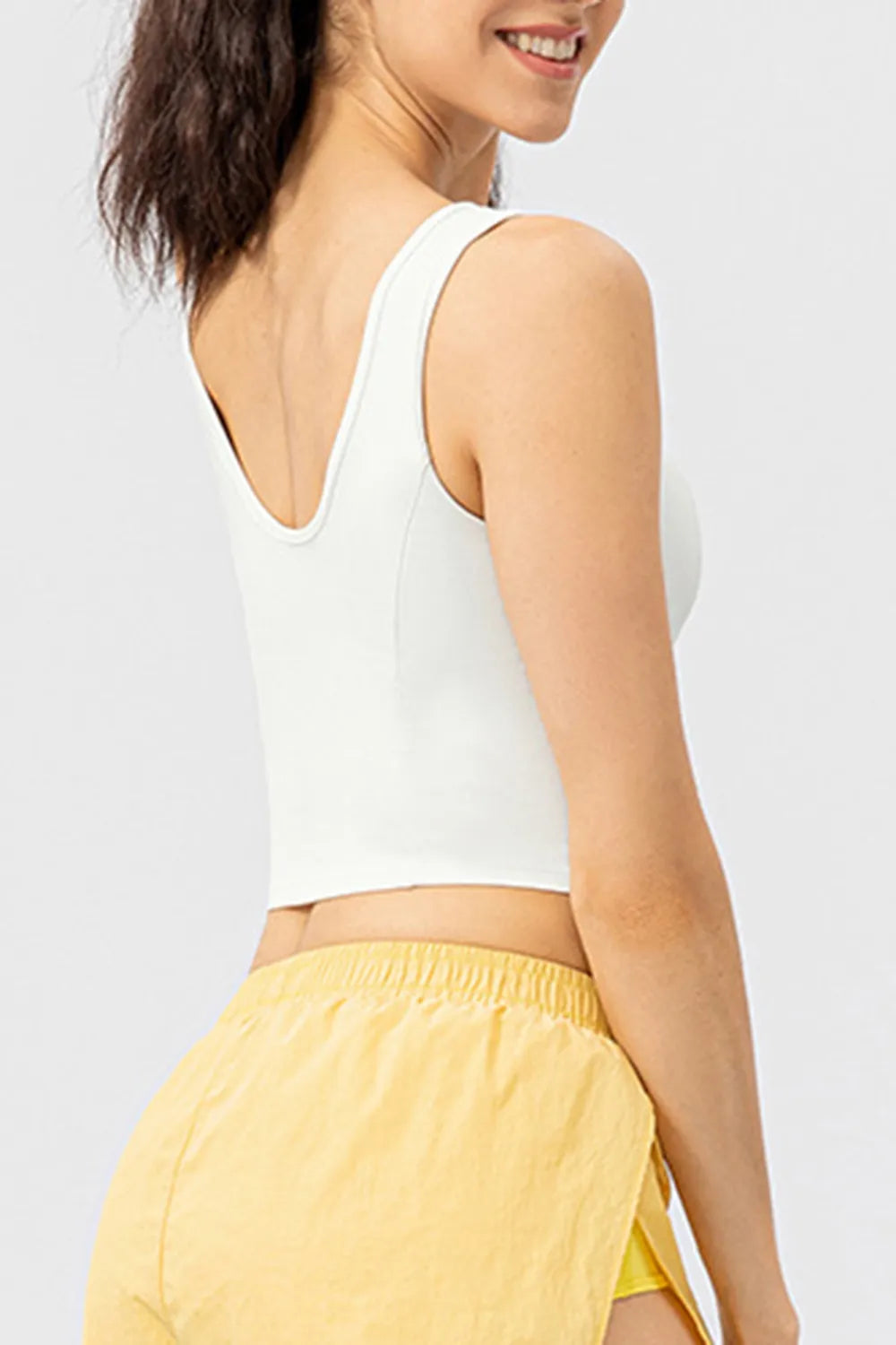 Round Neck Wide Strap Active Tank - cas7m