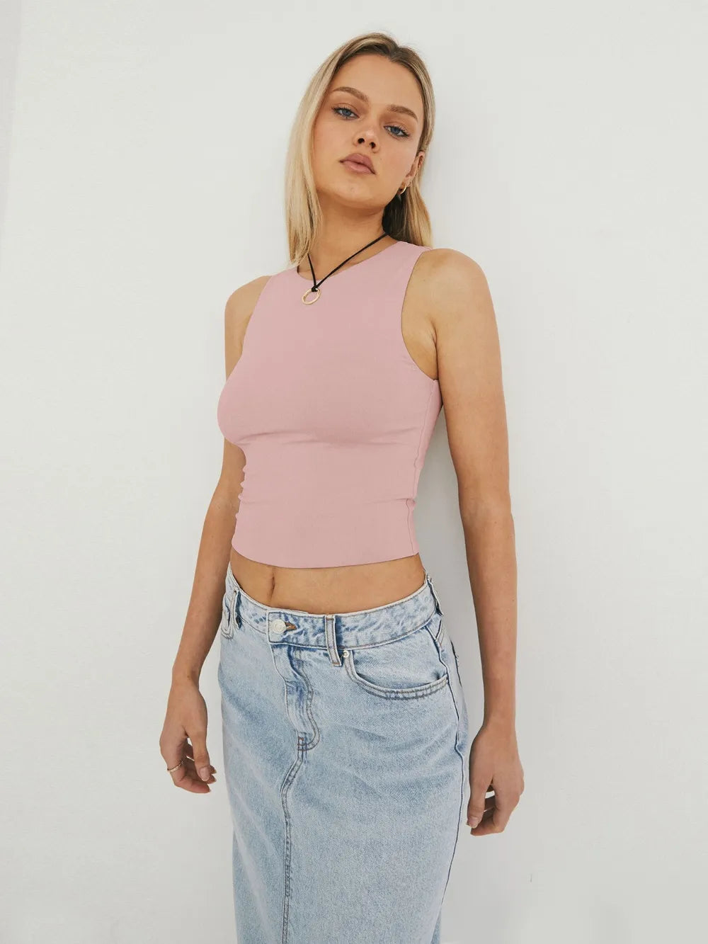 Round Neck Cropped Tank - cas7m