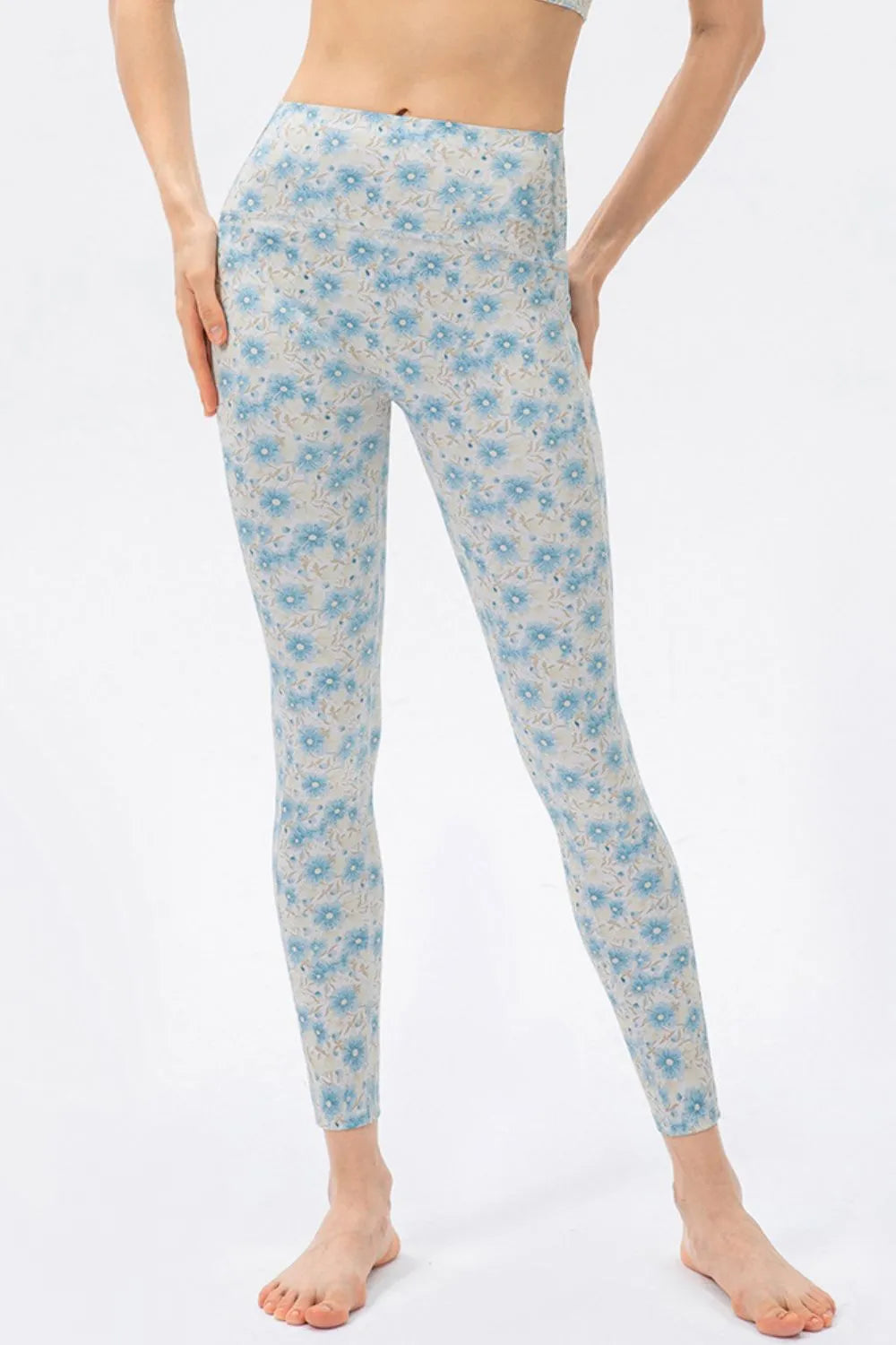 Essential Stretch Nylon Leggings - Comfort Fit for Everyday Wear - cas7m