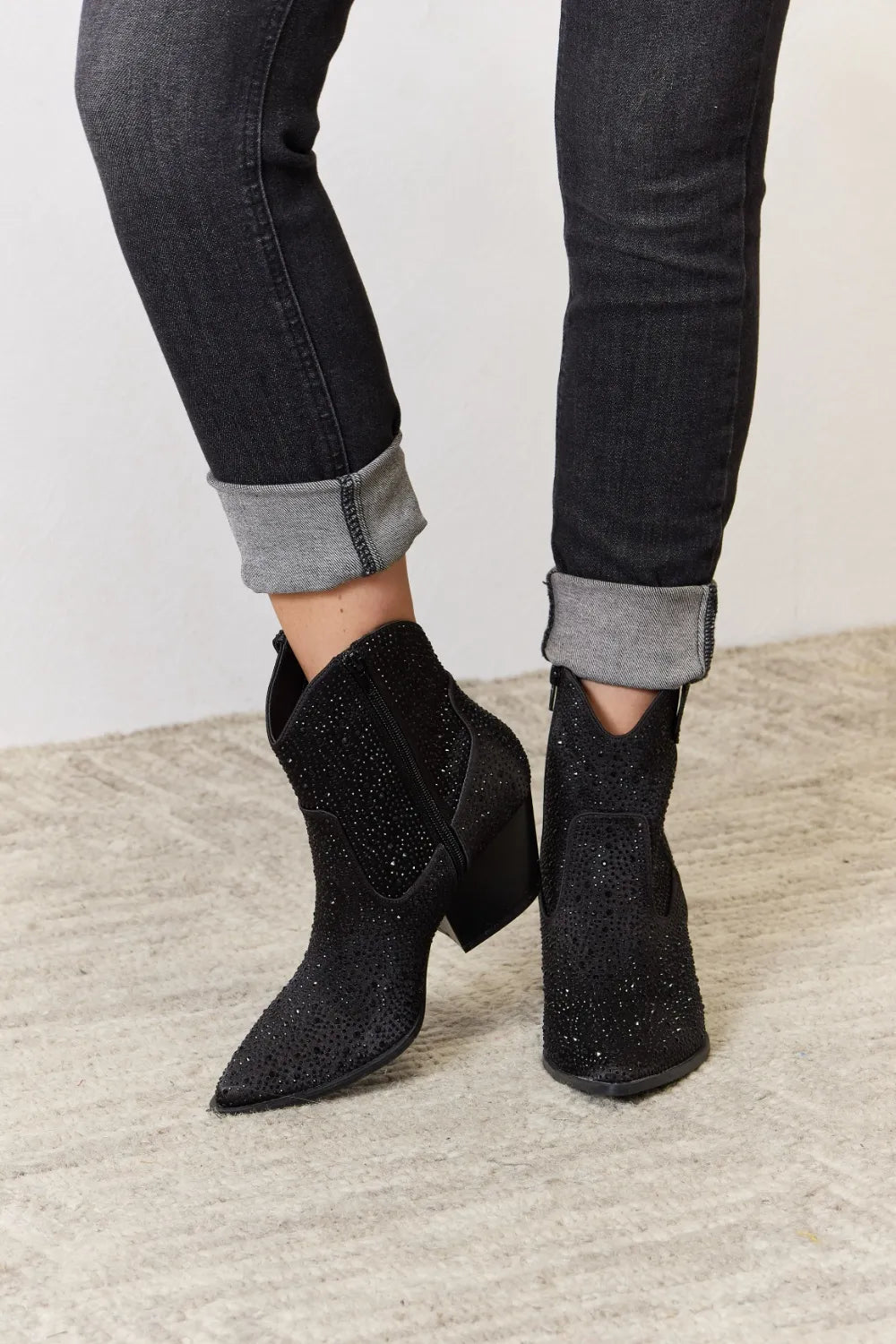 East Lion Corp Rhinestone Ankle Cowboy Boots - cas7m