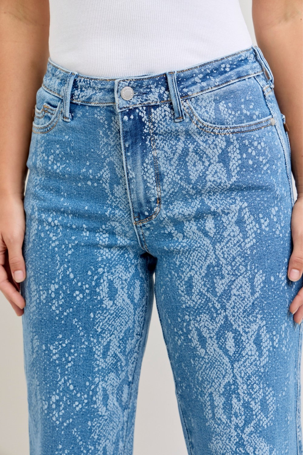 Judy Blue High Rise Ankle Wide Leg Jeans - cas7m