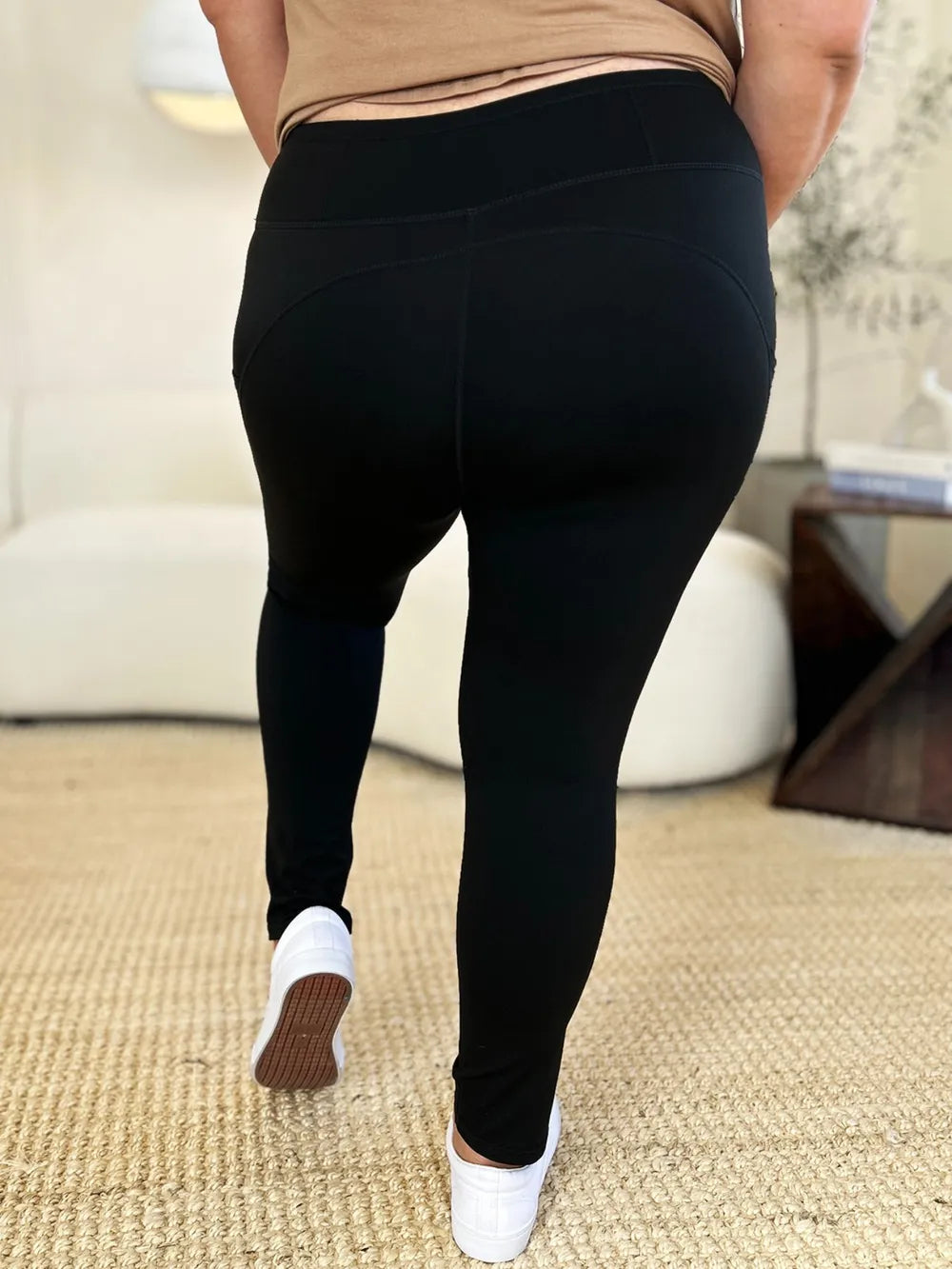 Wide Waistband Sports Leggings - cas7m