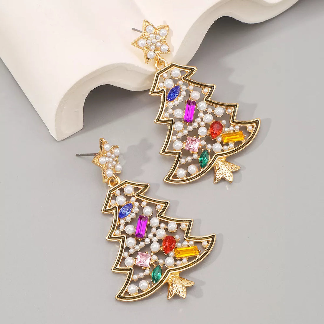 Christmas Tree Dangle Earrings - cas7m