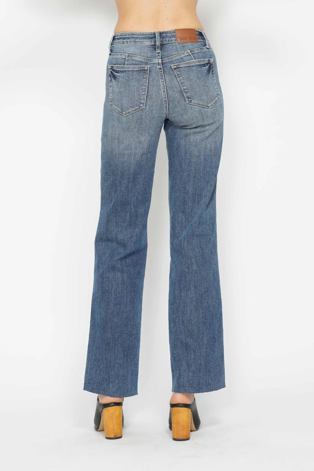 Judy Blue Full Size Tummy Control Straight Jeans - cas7m