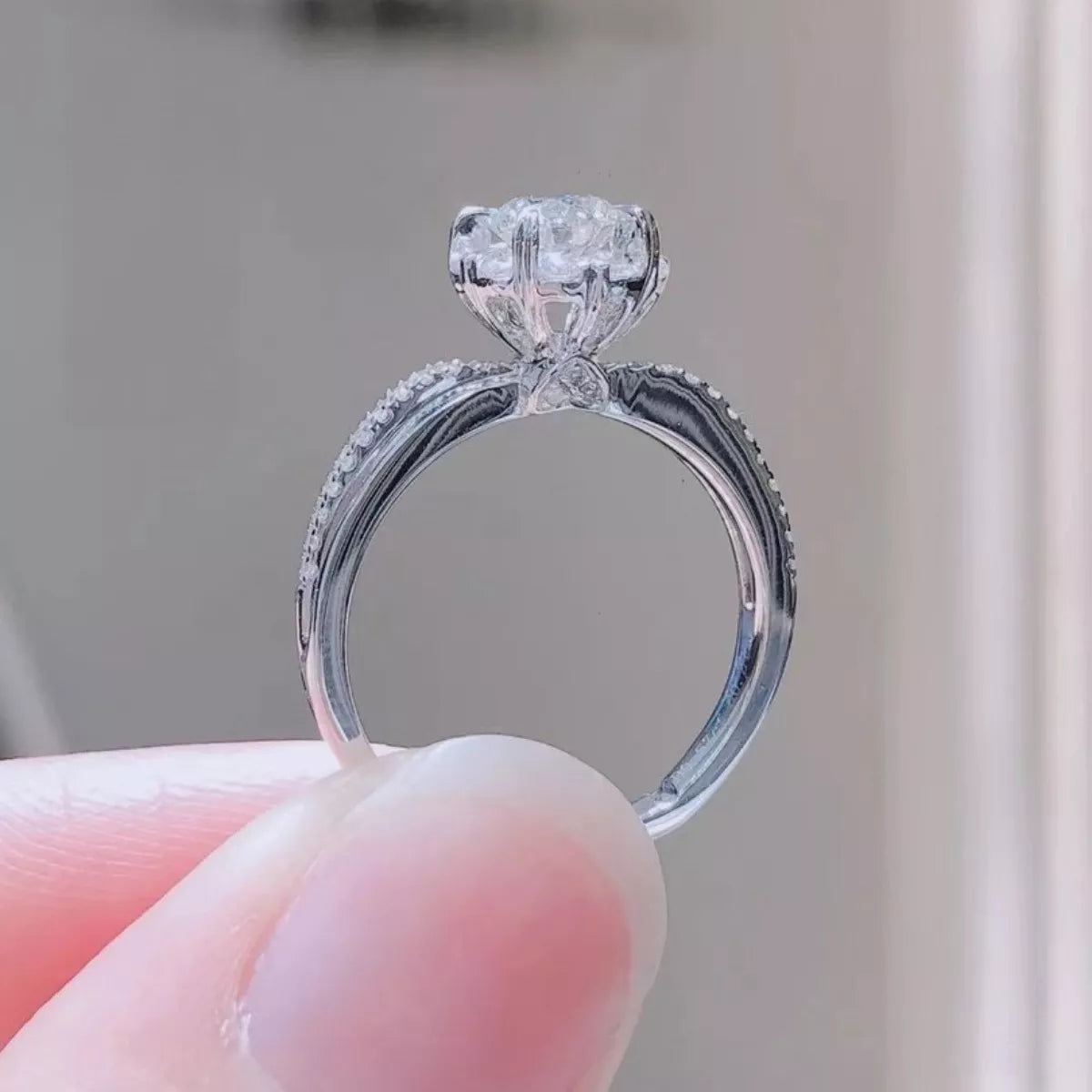 1 Carat 925 Sterling Silver Moissanite Ring - cas7m