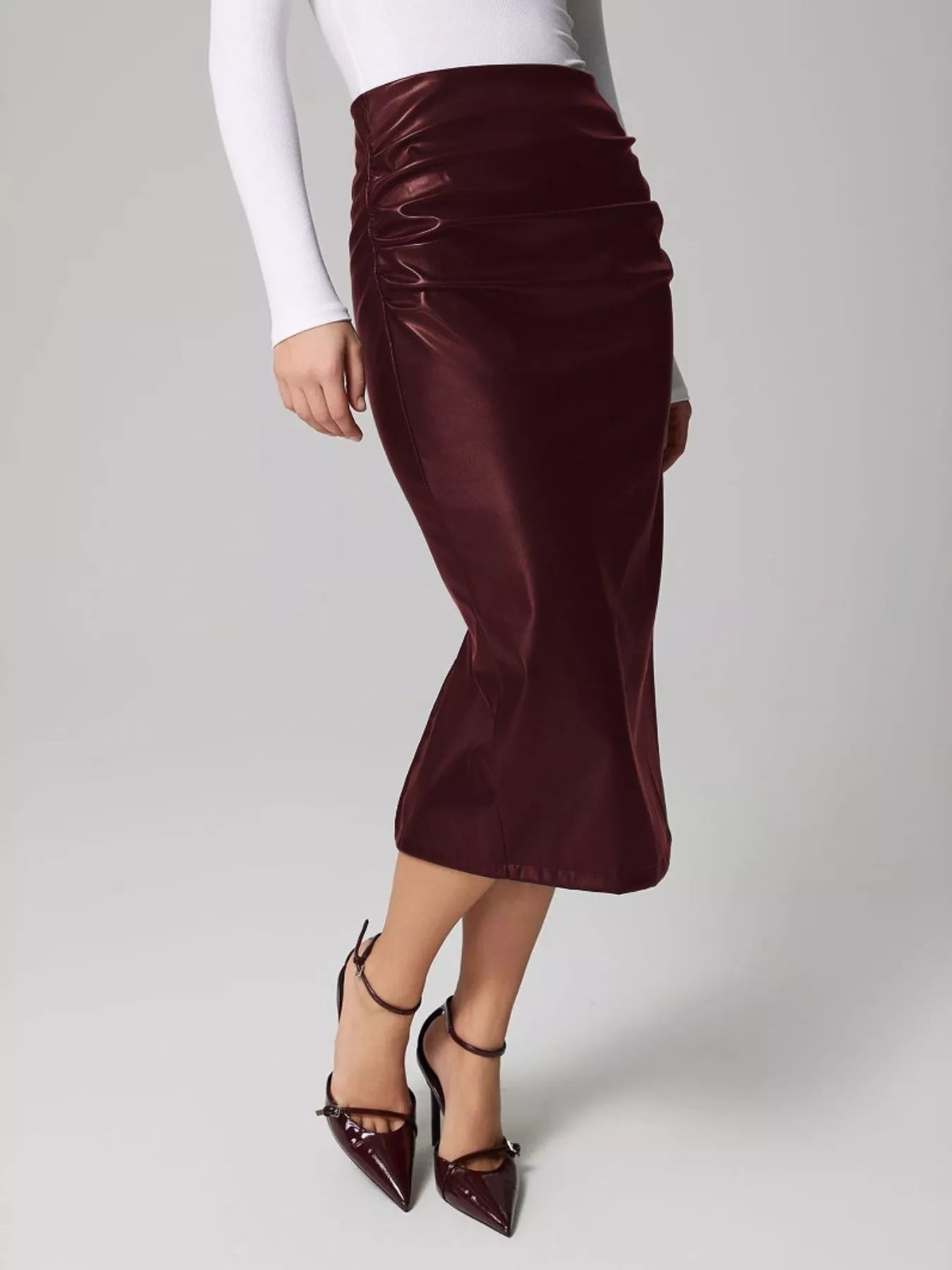 Slit Back Leather Skirt - cas7m