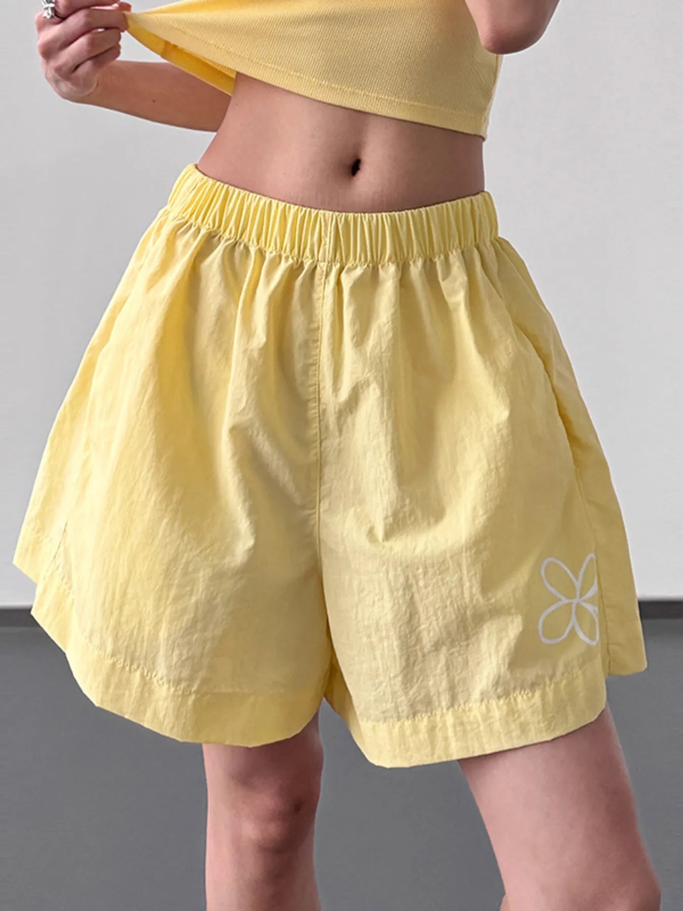 Elastic Waist Shorts - cas7m