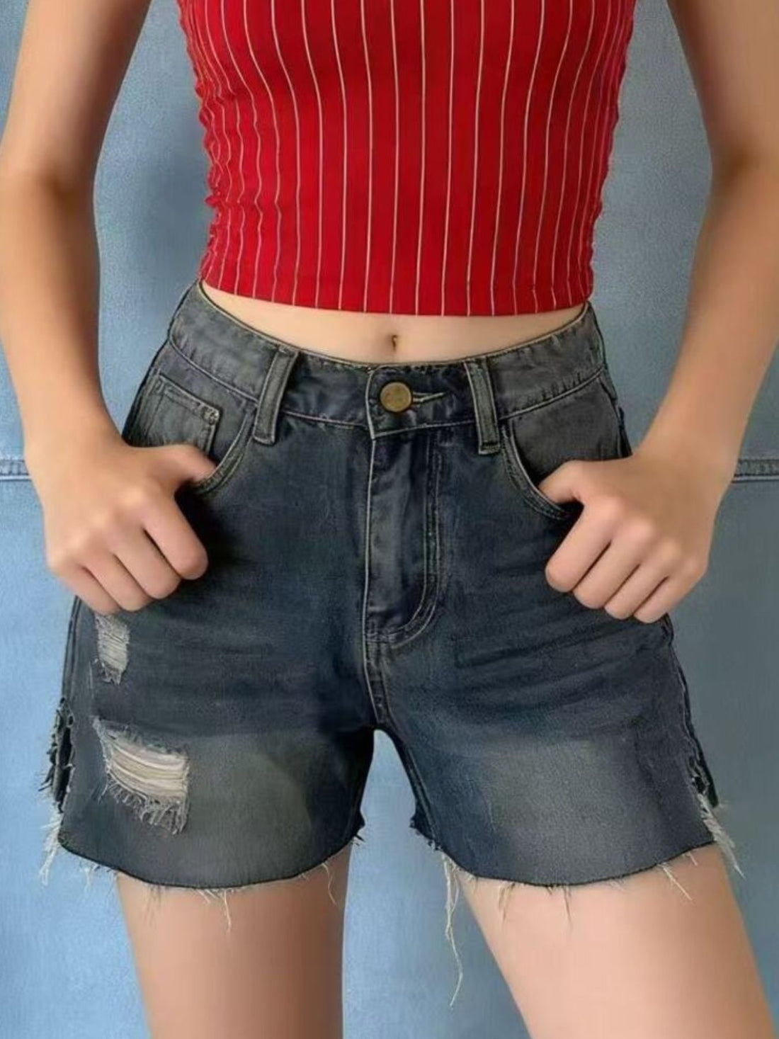 Distressed Slit Denim Shorts - cas7m