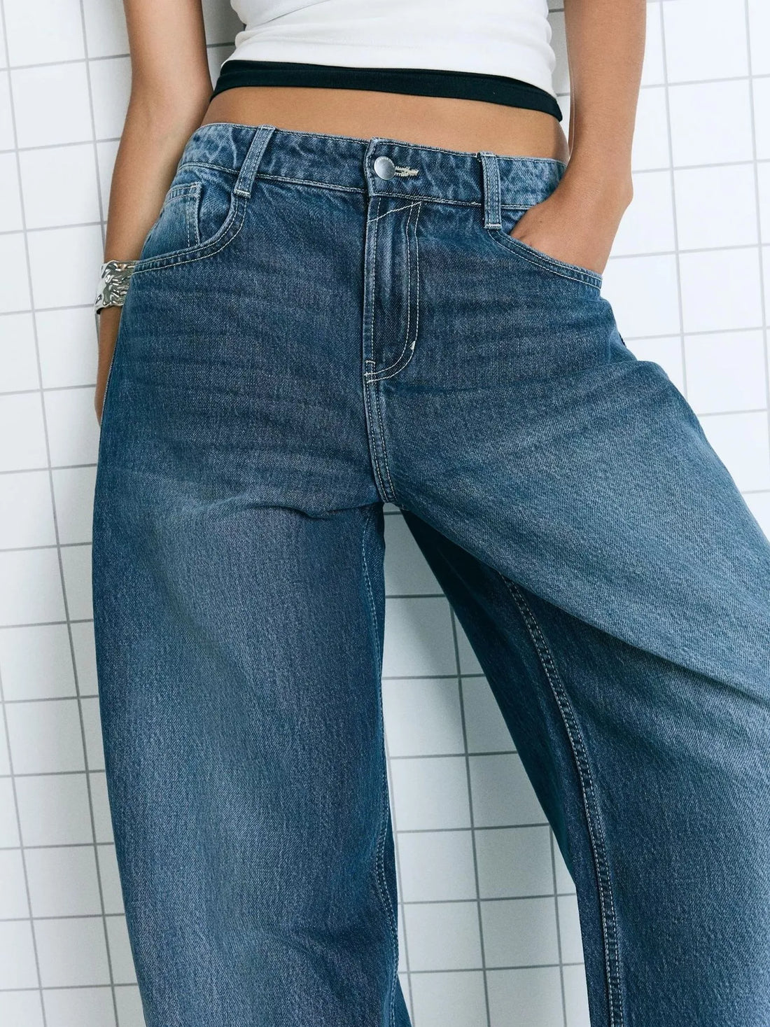 Wide Leg Washed Jeans - cas7m