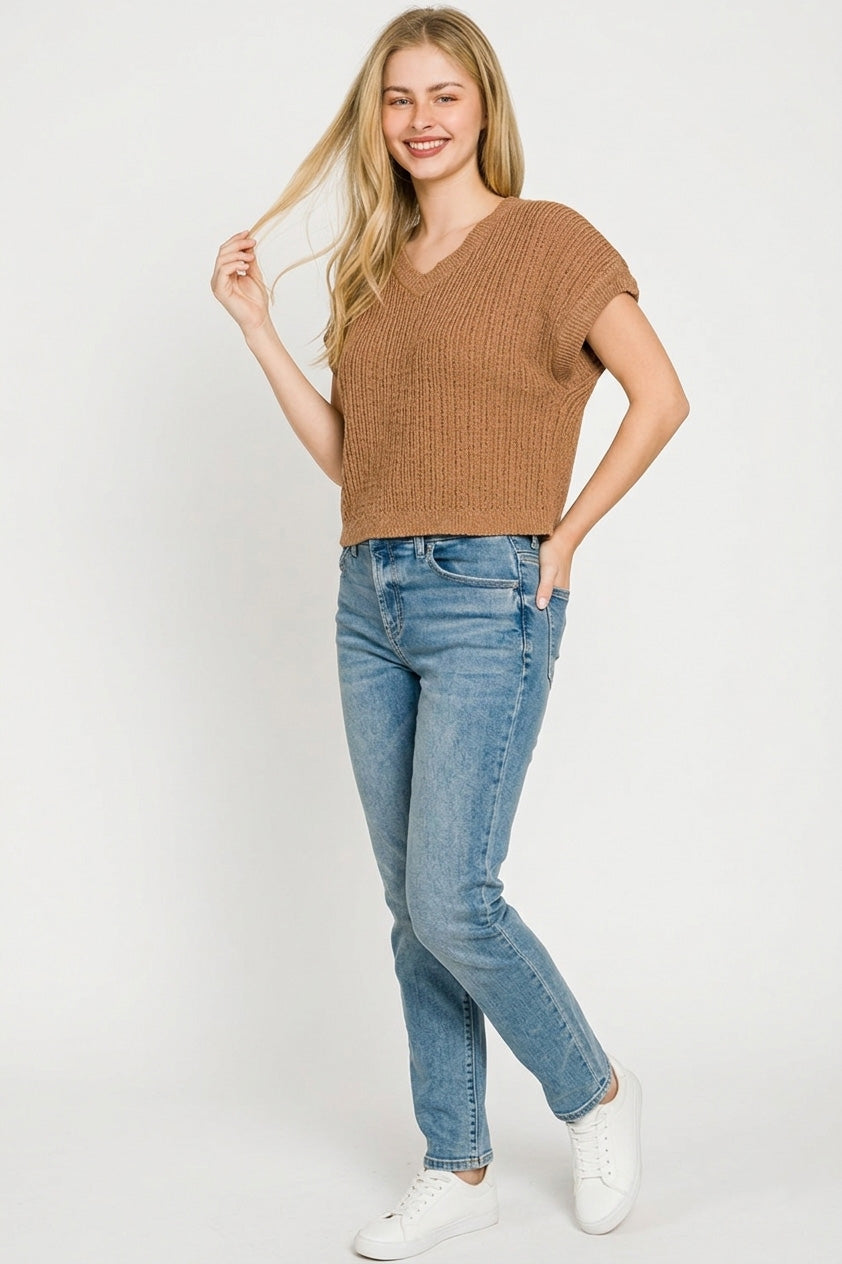 Zenana Textured Knit V-Neck Cropped Sweater - cas7m