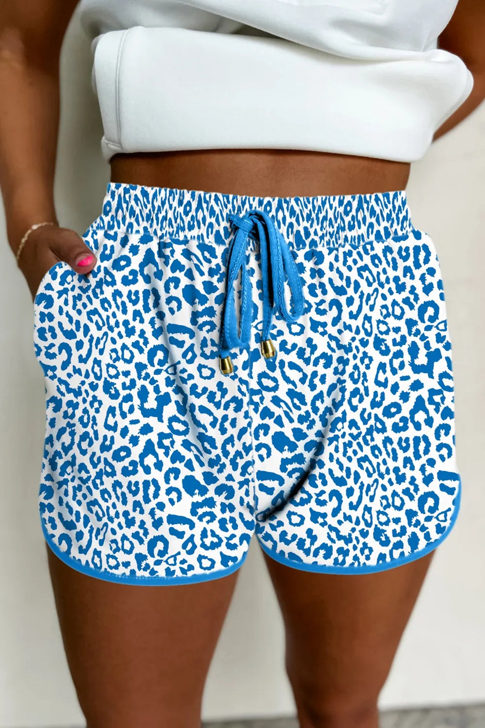 Drawstring Comfort Shorts: Stretchy Polyester-Blend, Easy Care - cas7m