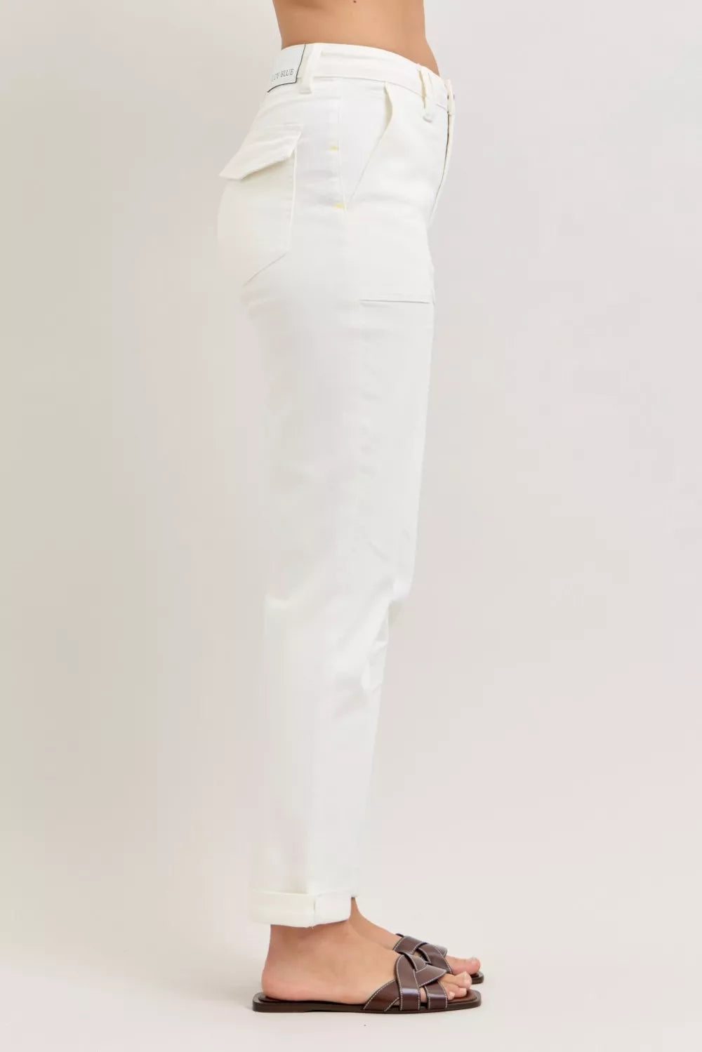 Judy Blue High-Waist Patch Pocket Jeans - Chic & Versatile Denim - cas7m