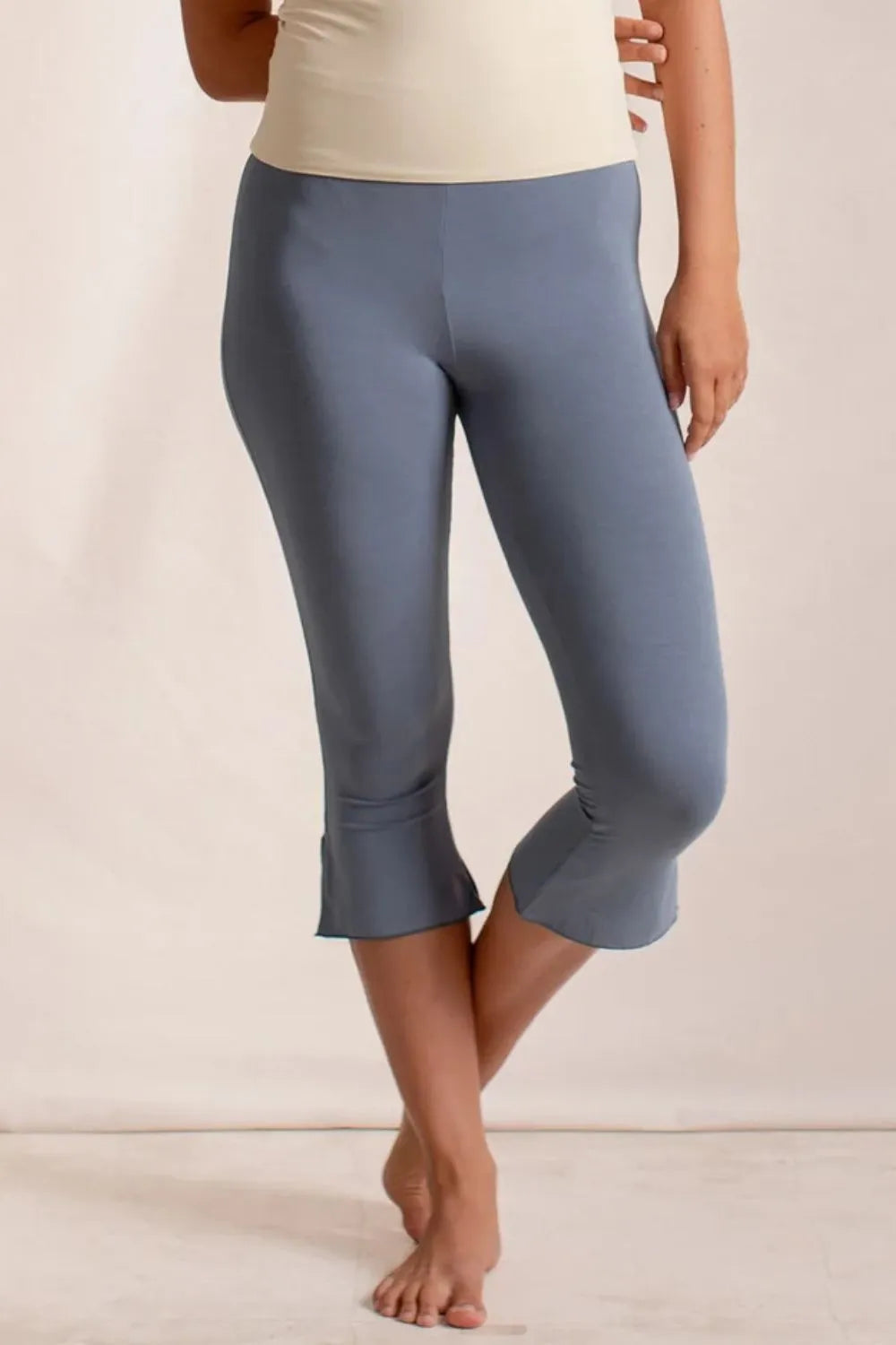 Side Slit Capris Leggings - cas7m