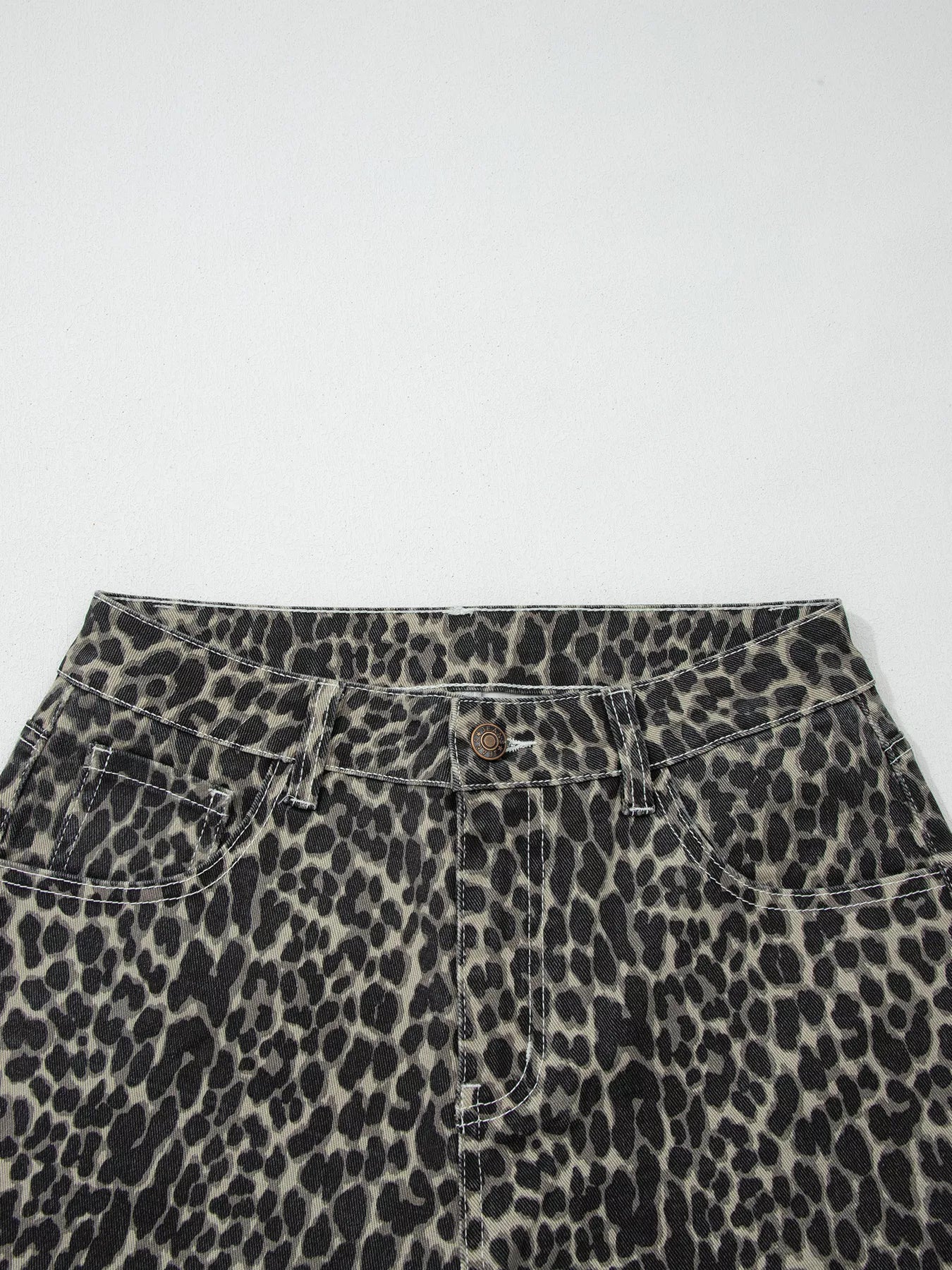 Leopard Print High Waist Barrel Jeans - cas7m