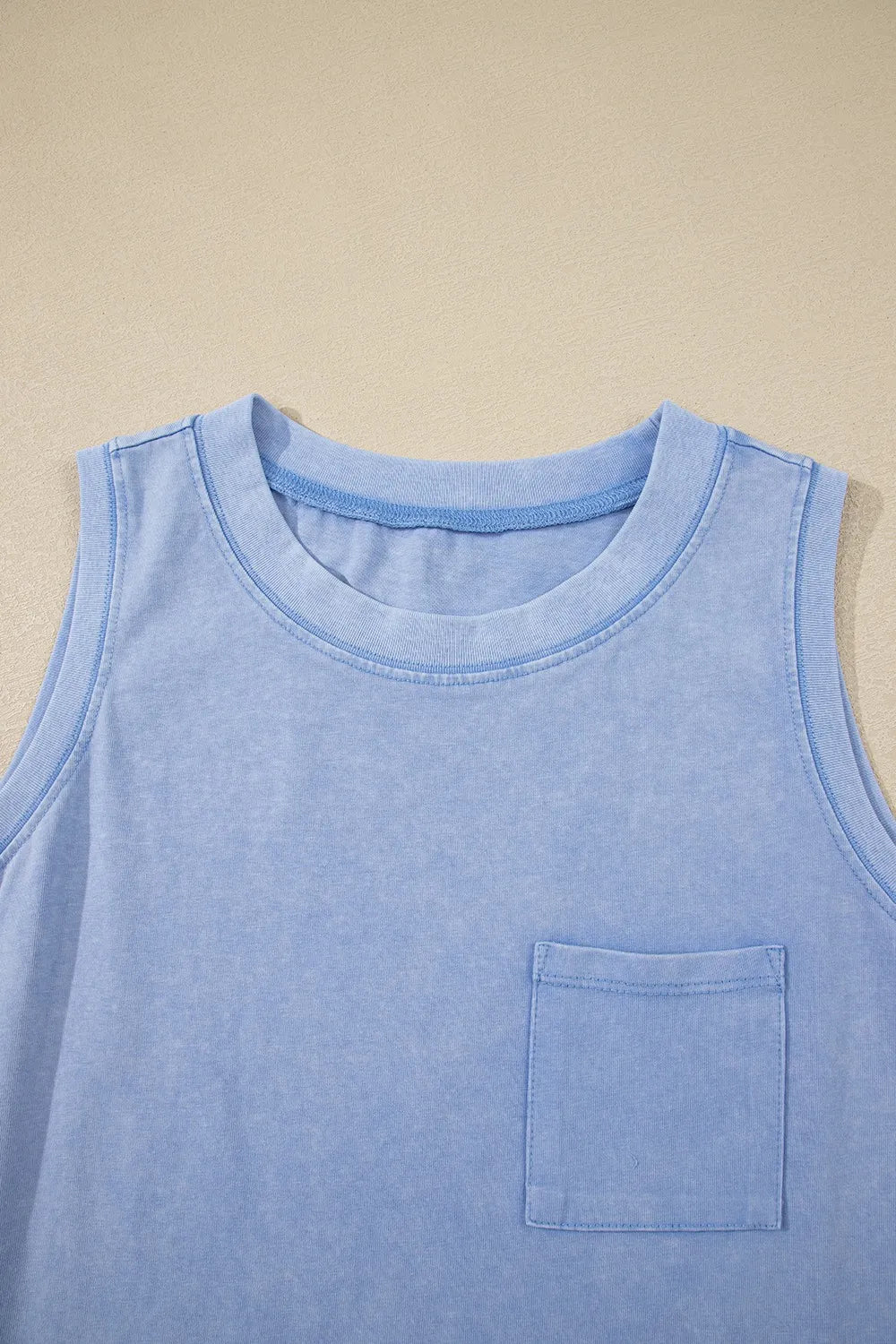 Round Neck Tank with Chest Pocket - cas7m