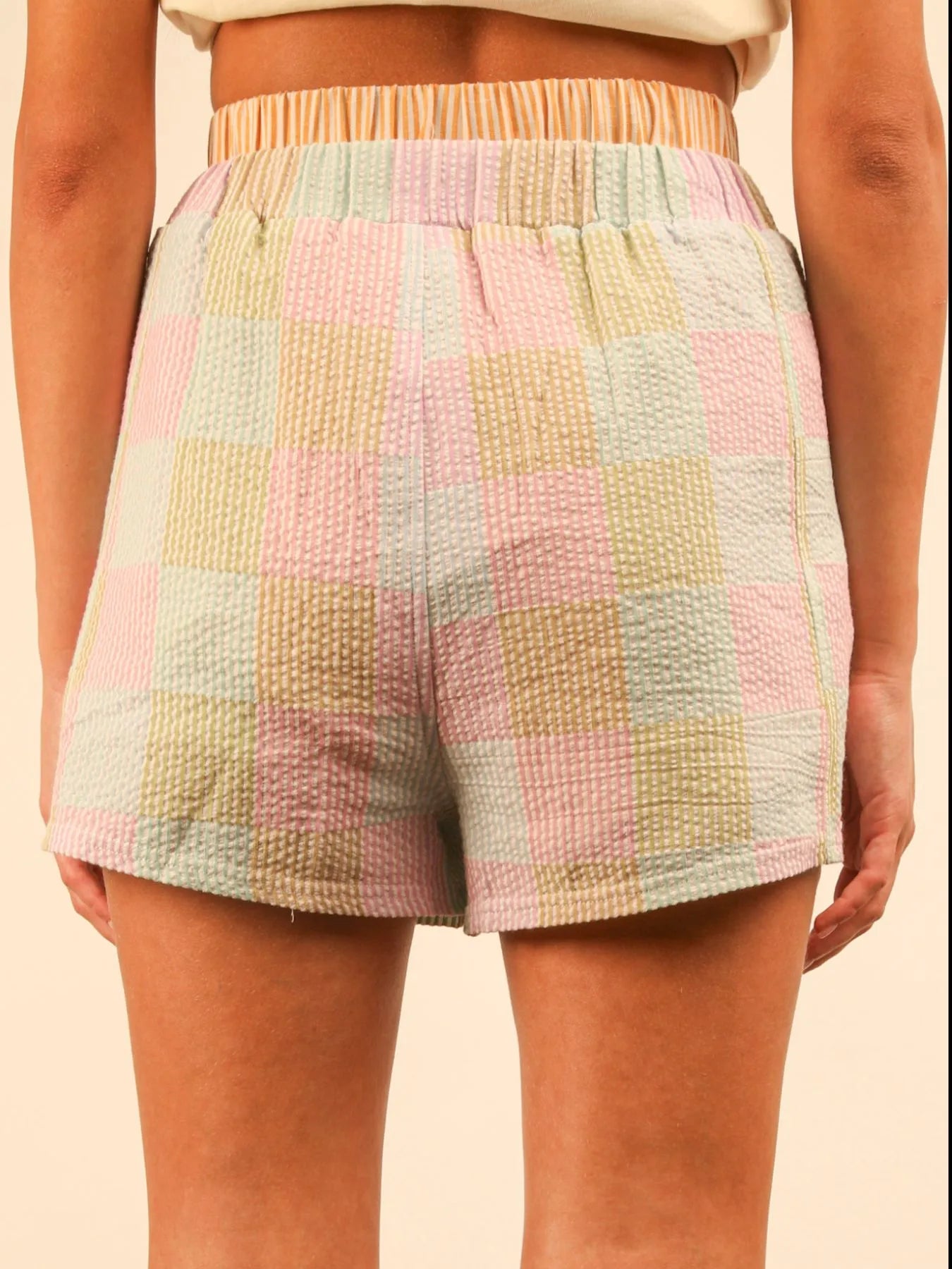 Striped High-Waist Shorts - cas7m