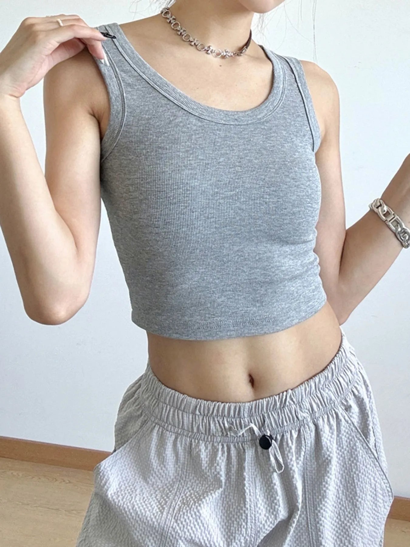 Ribbed Crop Tank Top - cas7m