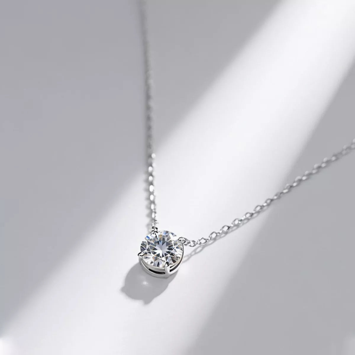 2 Carat Moissanite Pendant Necklace - cas7m