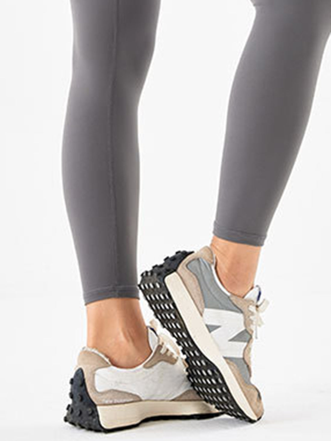 Wide Waistband Sports Leggings - cas7m