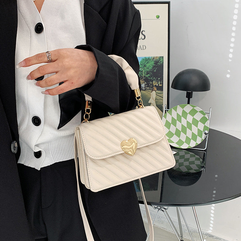 Women Handbags Fashion Chain Shoulder Bags With Love Metal Design - cas7m