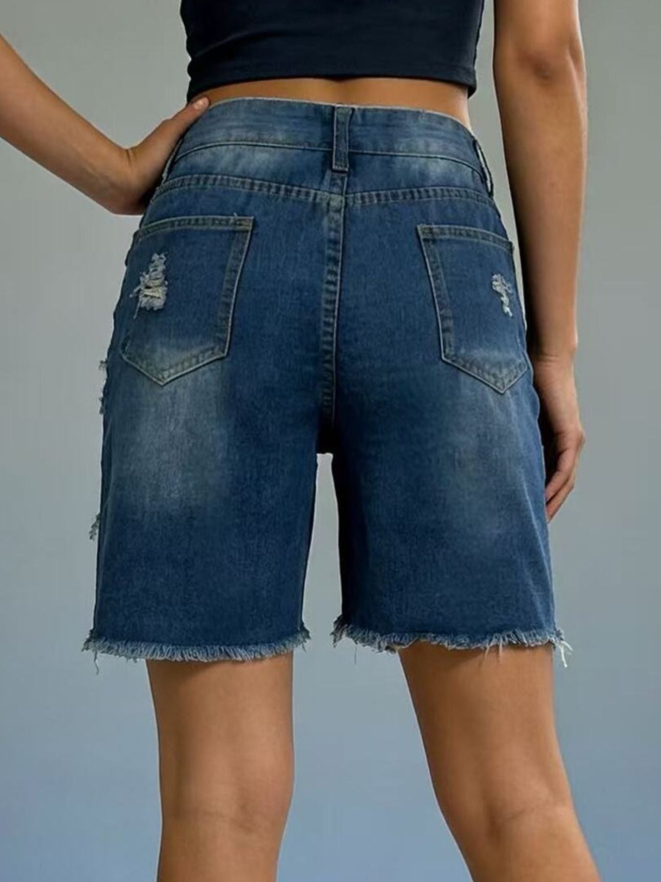 Full Size Ripped Frayed Hem Denim Shorts Plus Size - cas7m