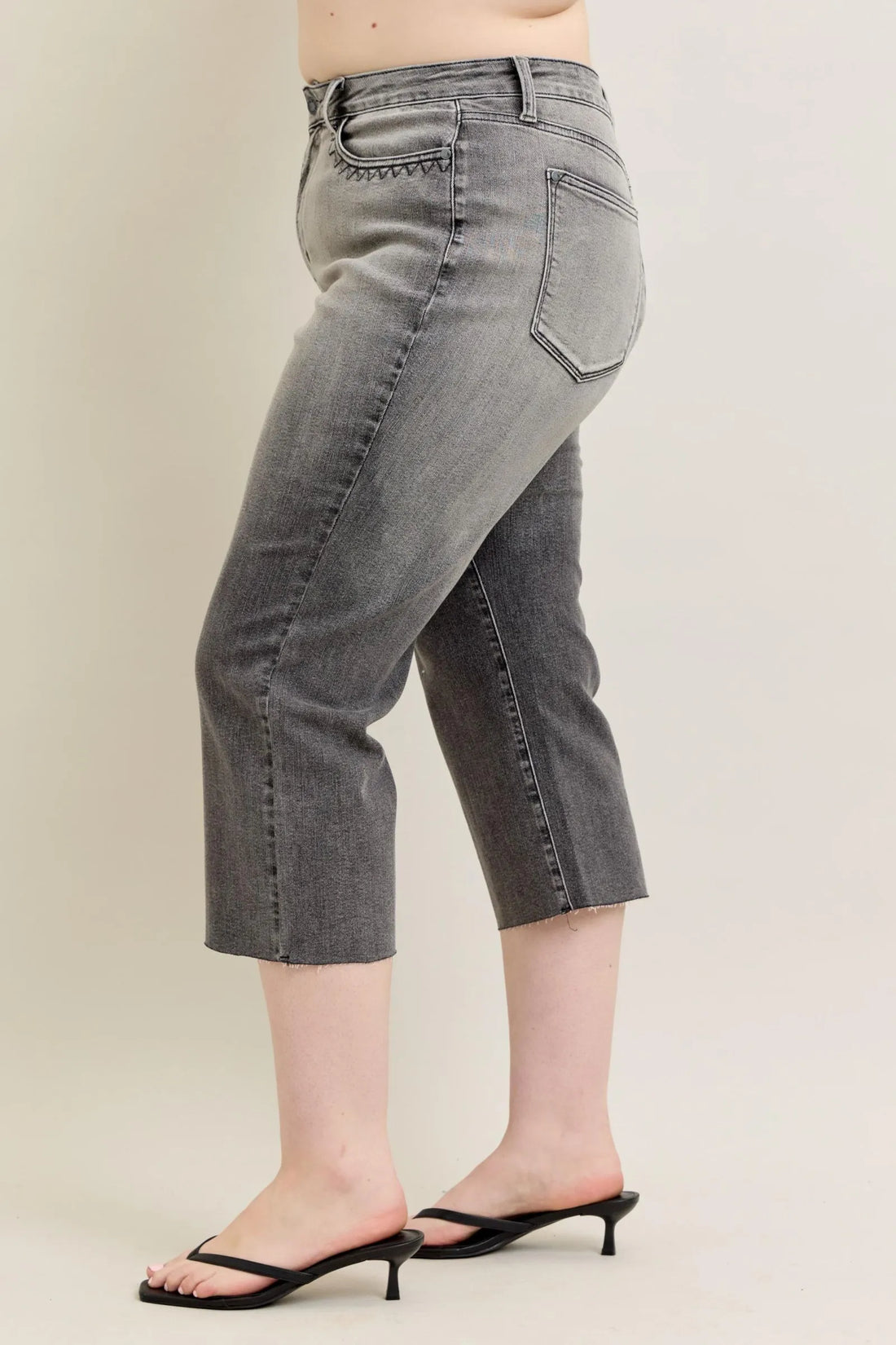 Judy Blue Full Size Wide Leg Capris Jeans Plus Size - cas7m