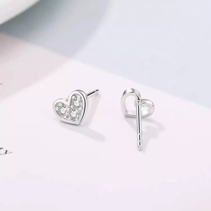 925 Sterling Silver Heart Stud Earrings - cas7m
