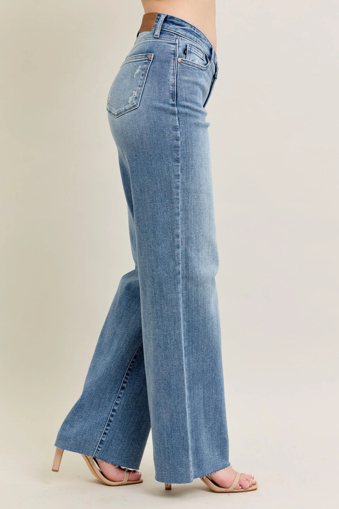 Judy Blue Full Size V - Front Baggy Jeans Plus Size - cas7m