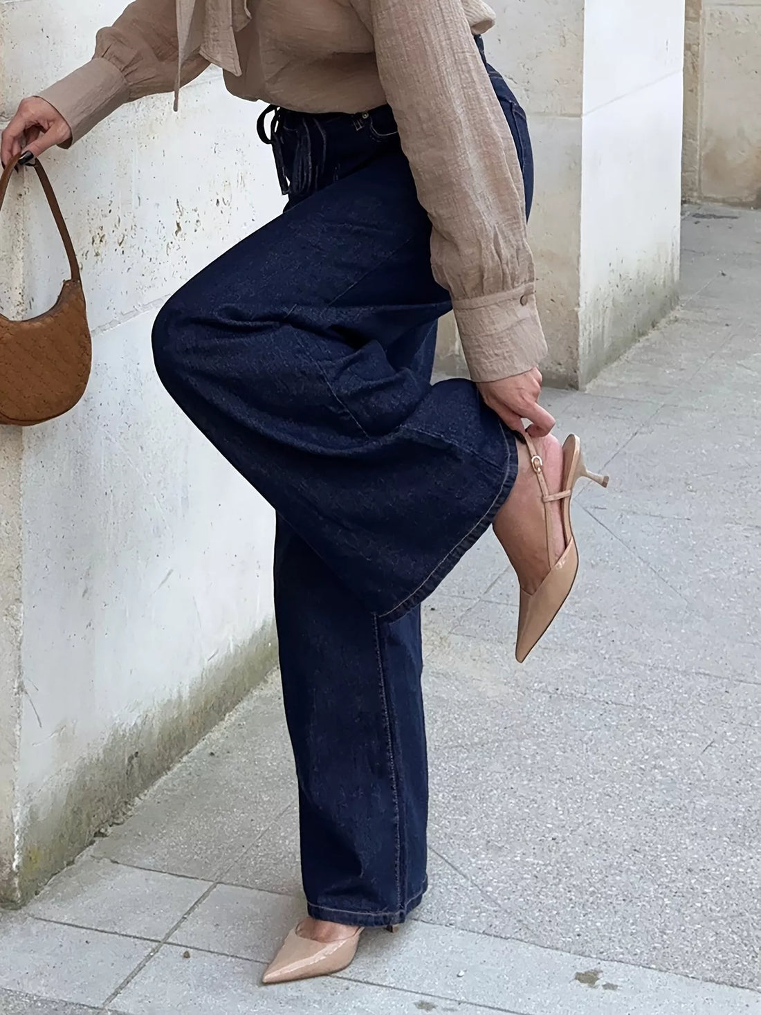 Tied Loose Fit Flare Jeans - cas7m