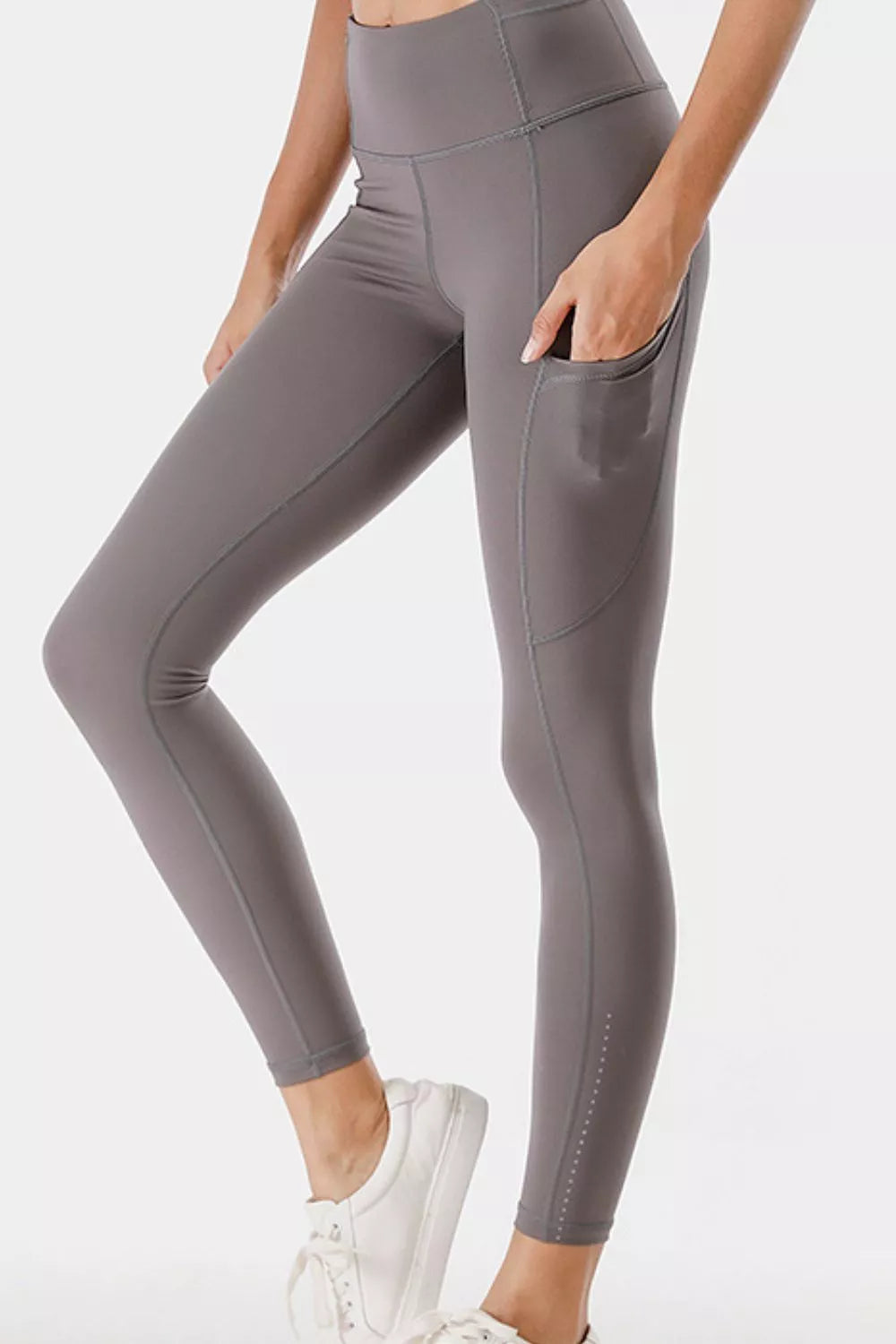 Full Size High-Waisted Active Leggings with Pockets Plus Size - cas7m