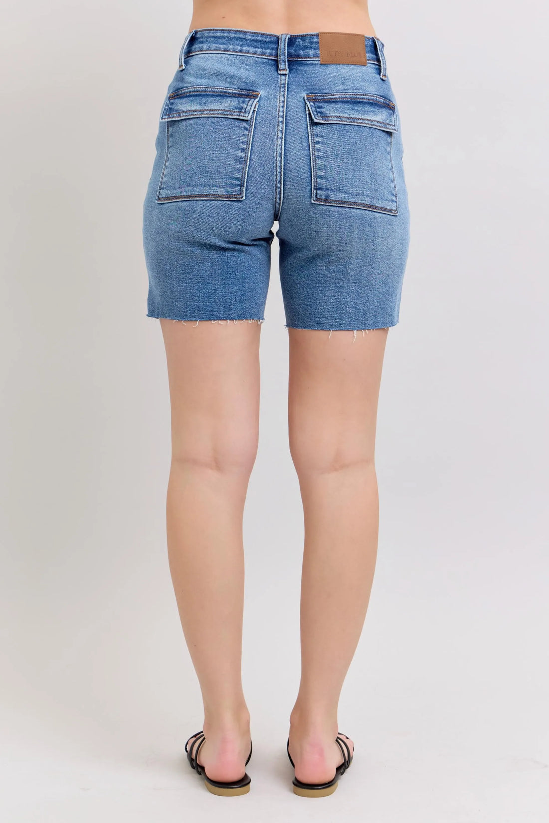 Judy Blue Full Size Mid Rise Bermudas Denim Shorts W/ Back Flap Pockets Plus Size - cas7m