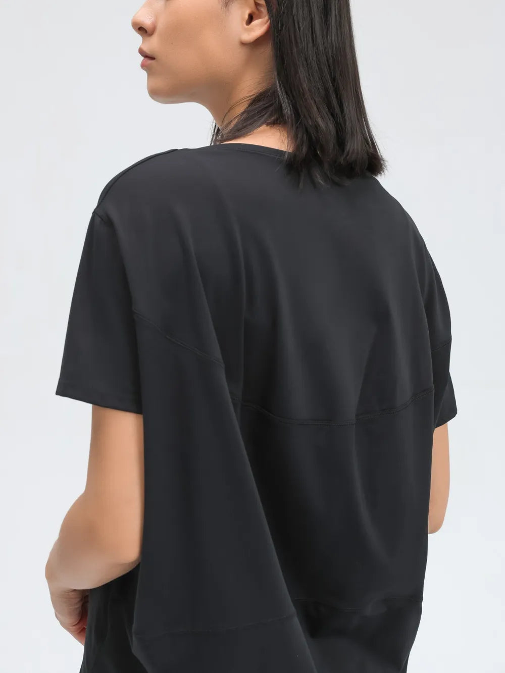 Millennia Round Neck Short Sleeve Active T-Shirt - cas7m