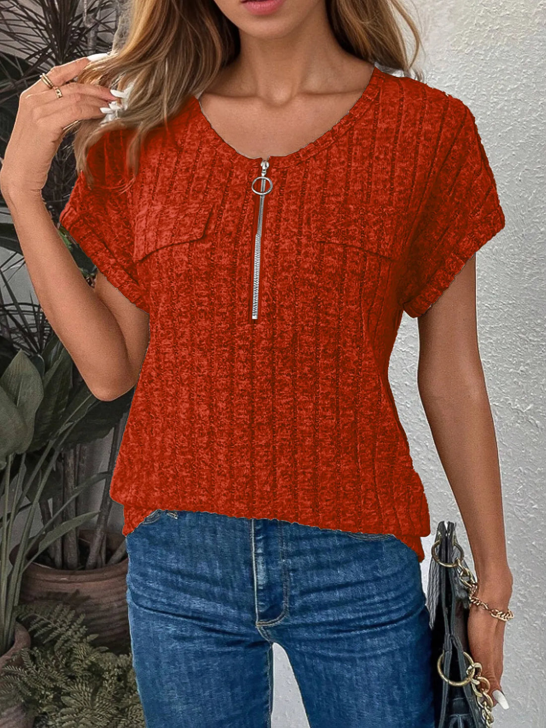 Zip-Front Short Sleeve T-Shirt - cas7m