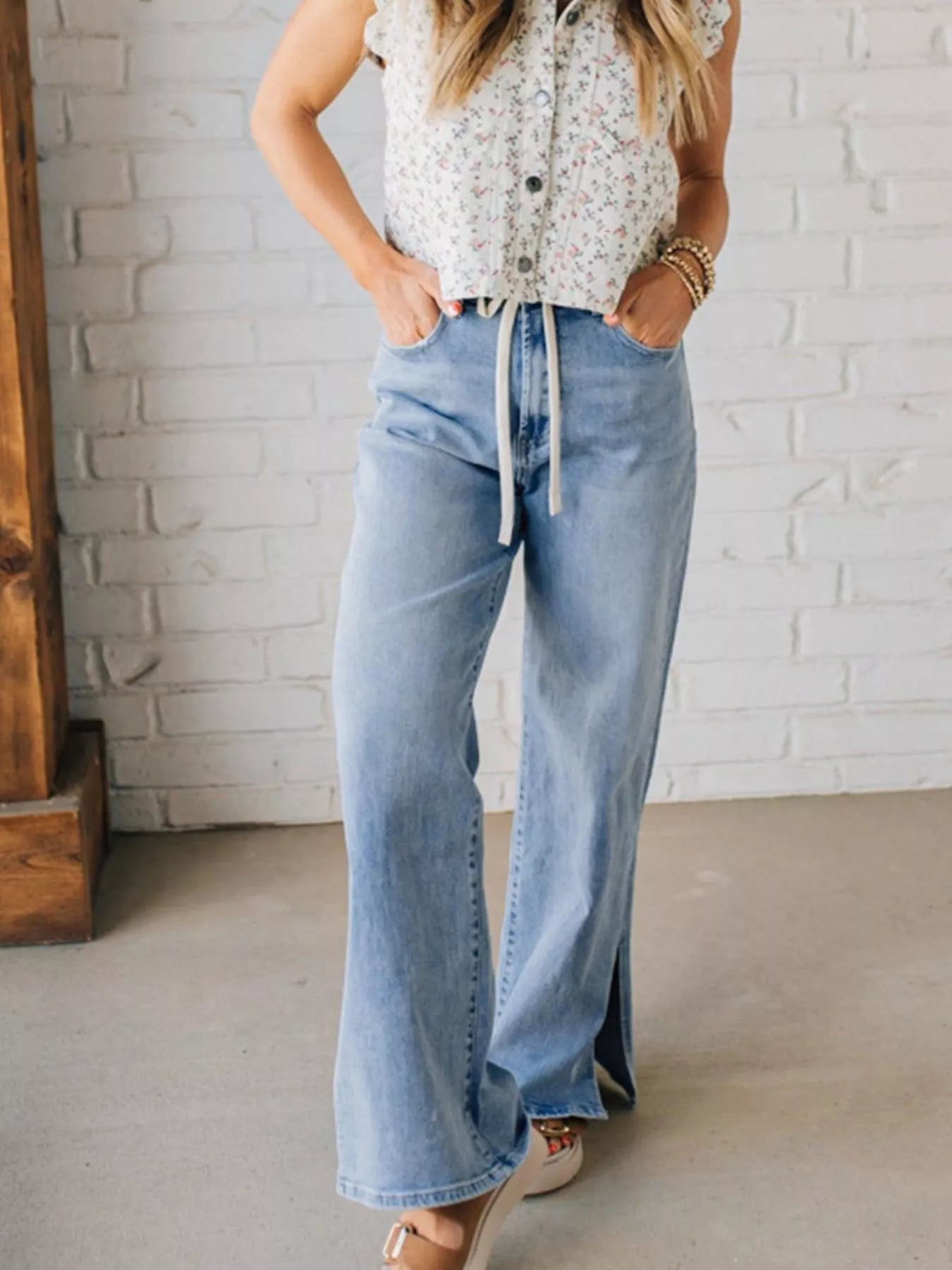 Slit Wide Leg Jeans - cas7m