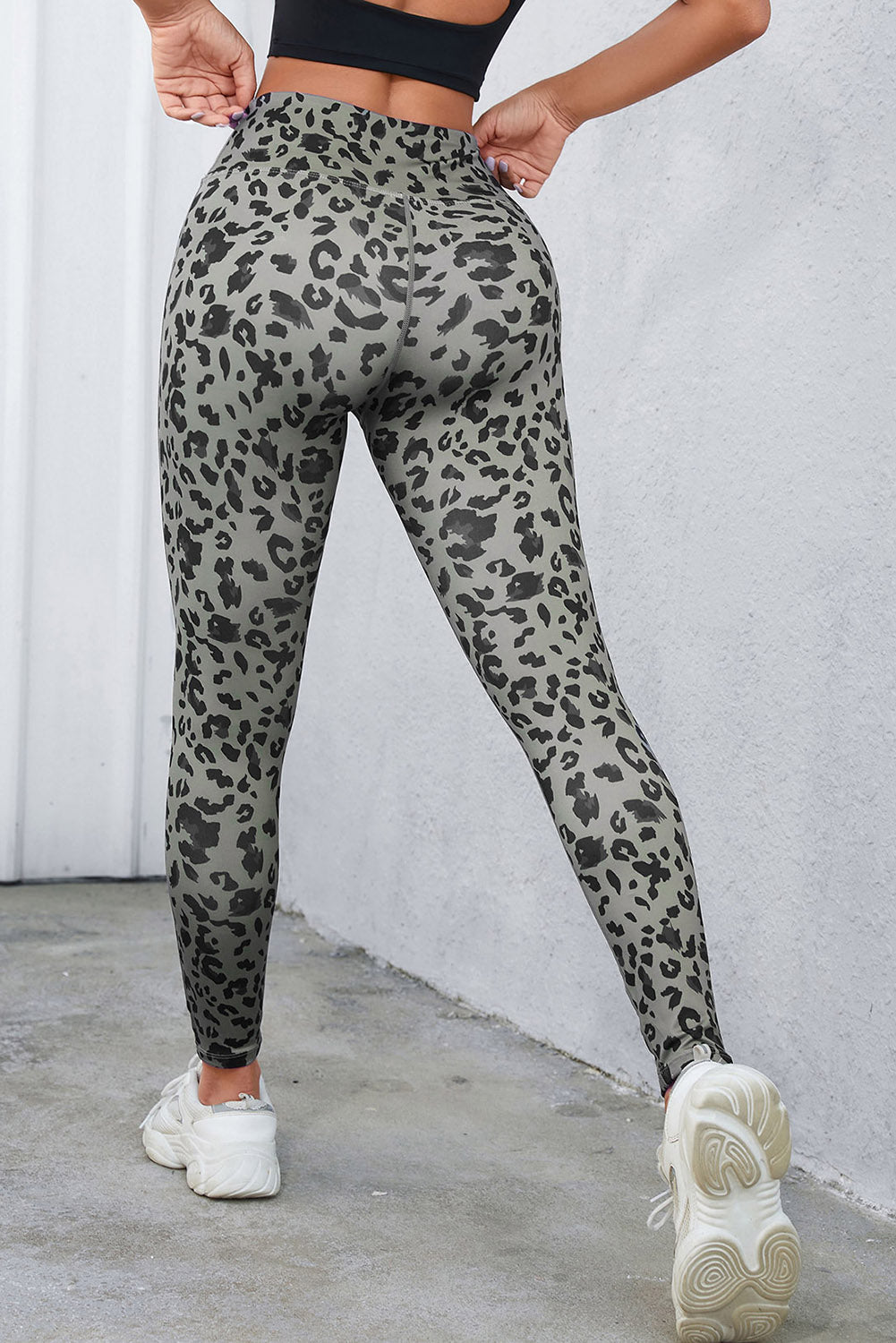 Leopard Print Wide Waistband Leggings - cas7m