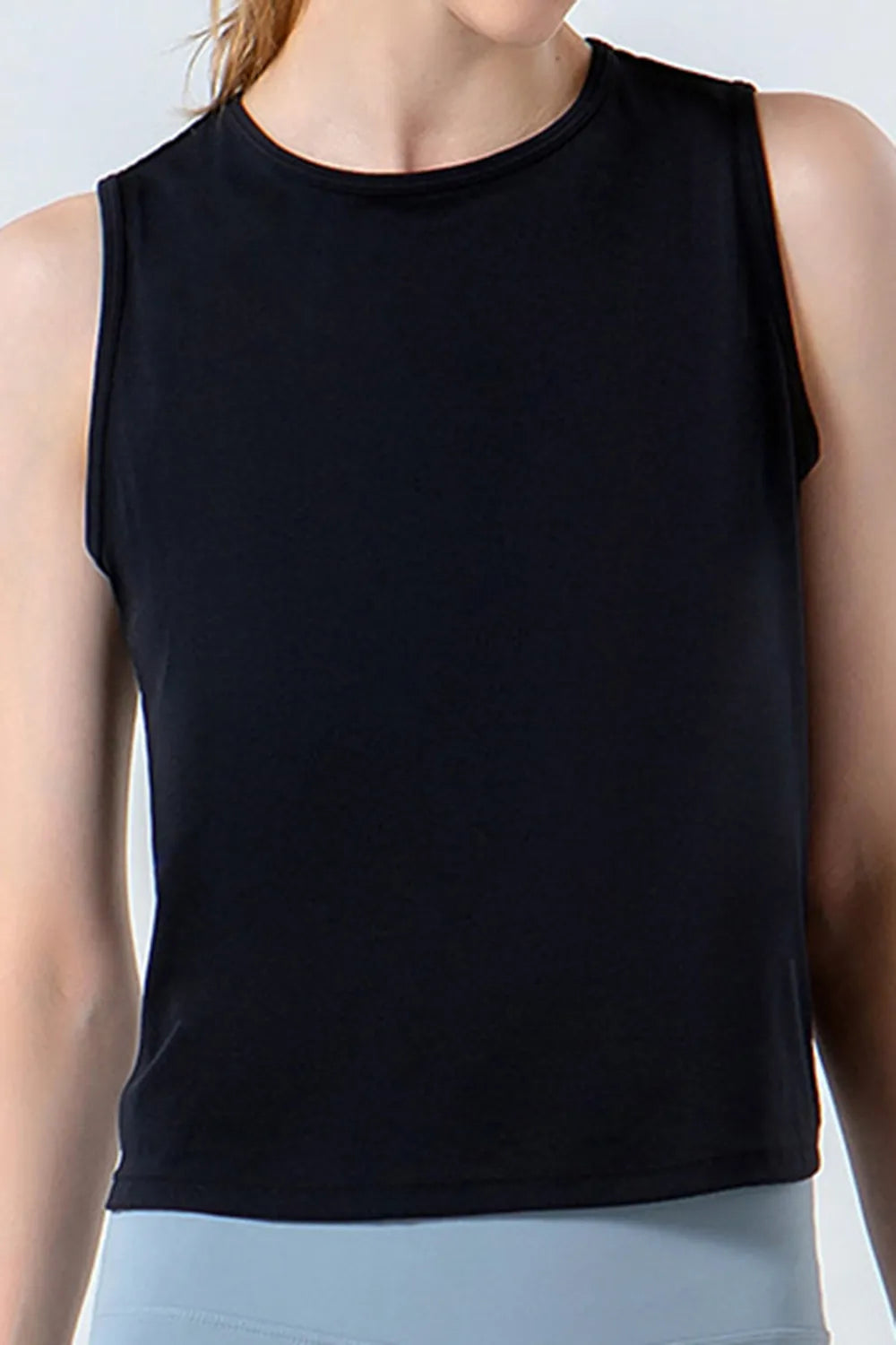 Round Neck Active Tank - cas7m