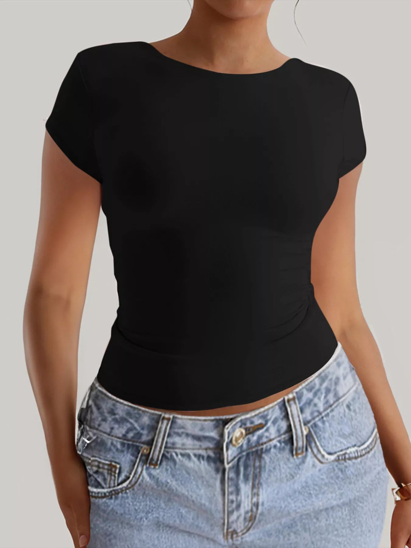 Slim-Fit Backless T-Shirt - cas7m