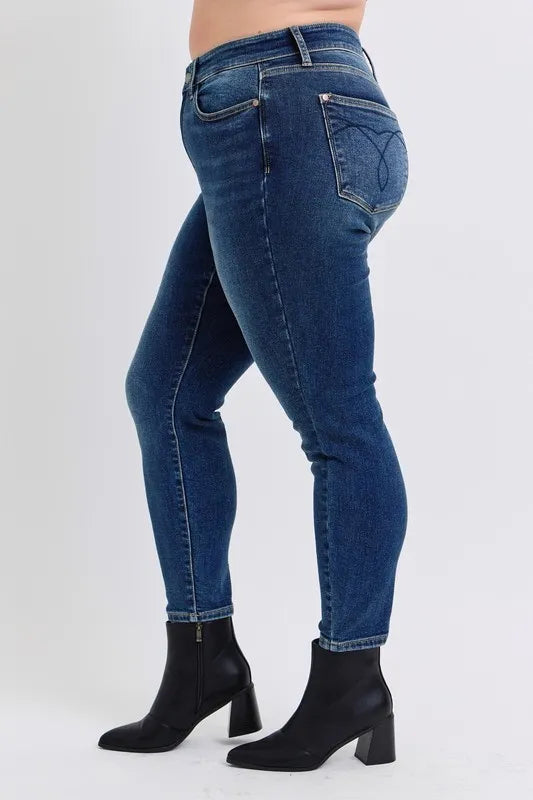 Judy Blue Full Size Run Mid-Rise Waist Skinny Jeans with Thermal Lining - cas7m