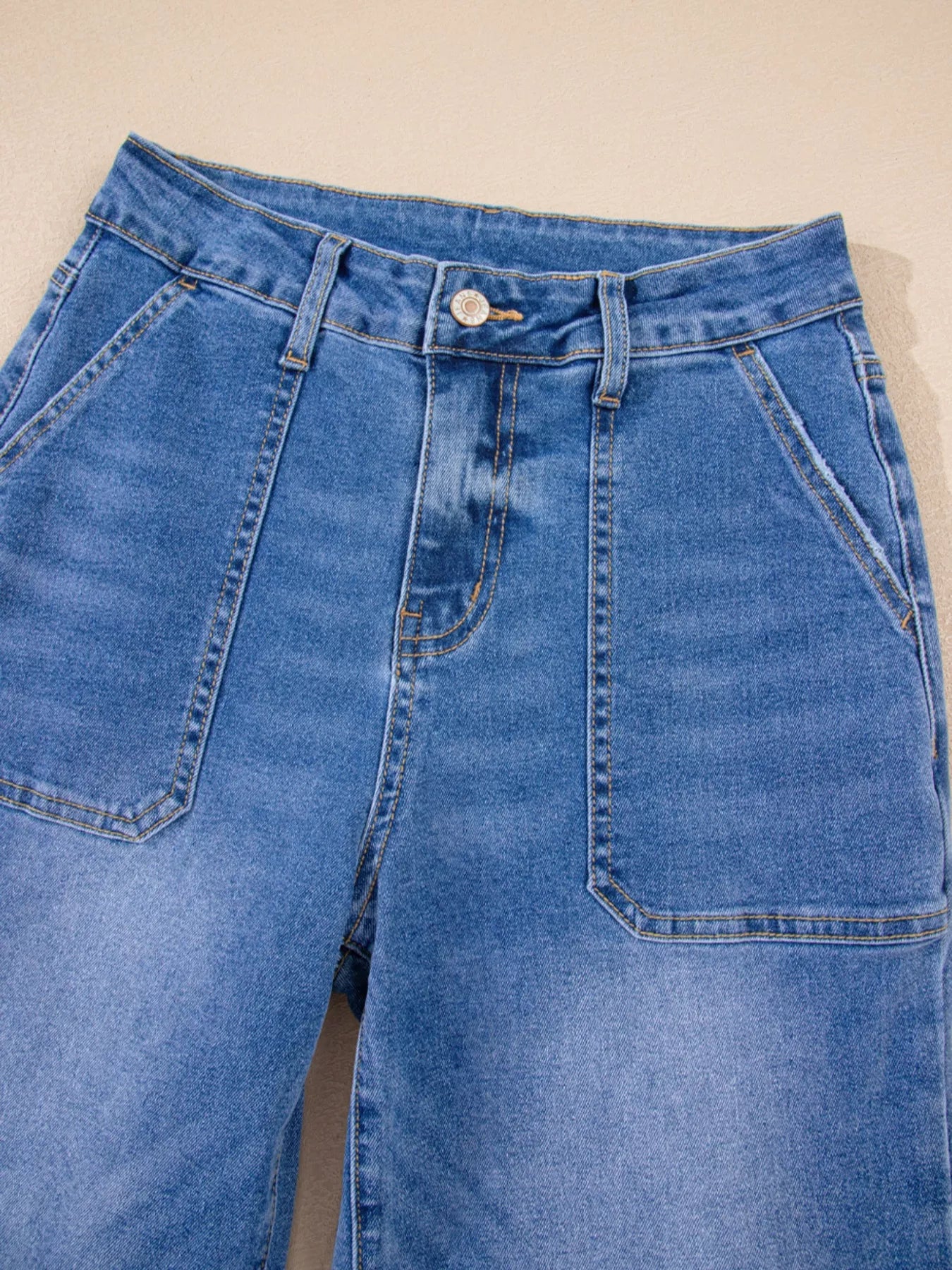 High-Waisted Wide Leg Flare Jeans - cas7m
