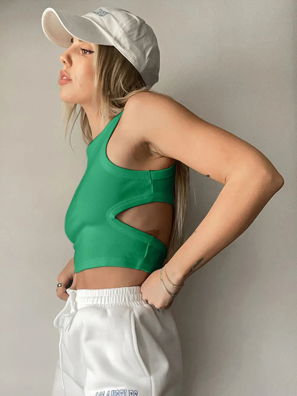 Cutout Round Neck Tank - cas7m