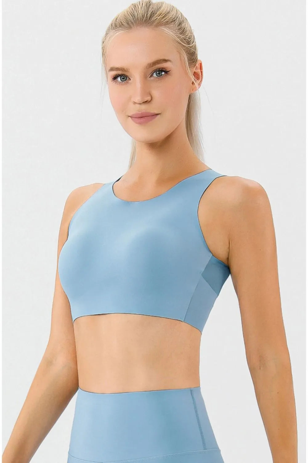 Round Neck Wide Strap Active Bra - cas7m