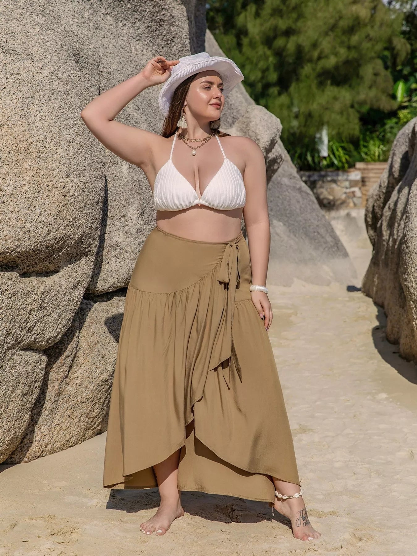 Plus Size High-Low Skirt with Tie Detail - cas7m