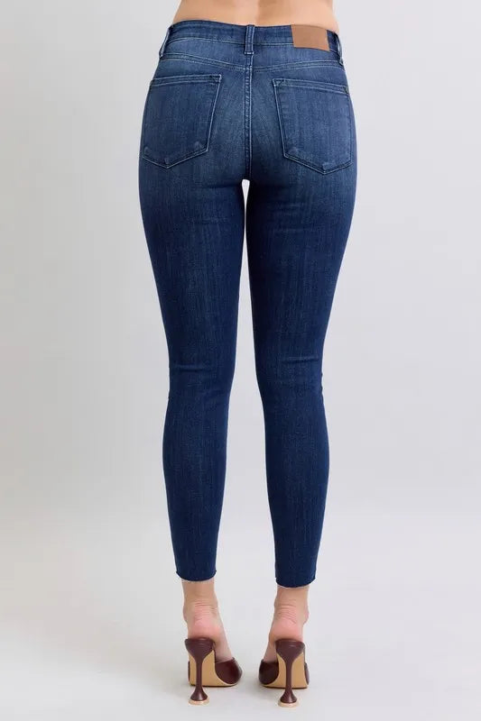 Judy Blue Full Size Mid Rise Skinny Jeans with Raw Hem Plus Size - cas7m