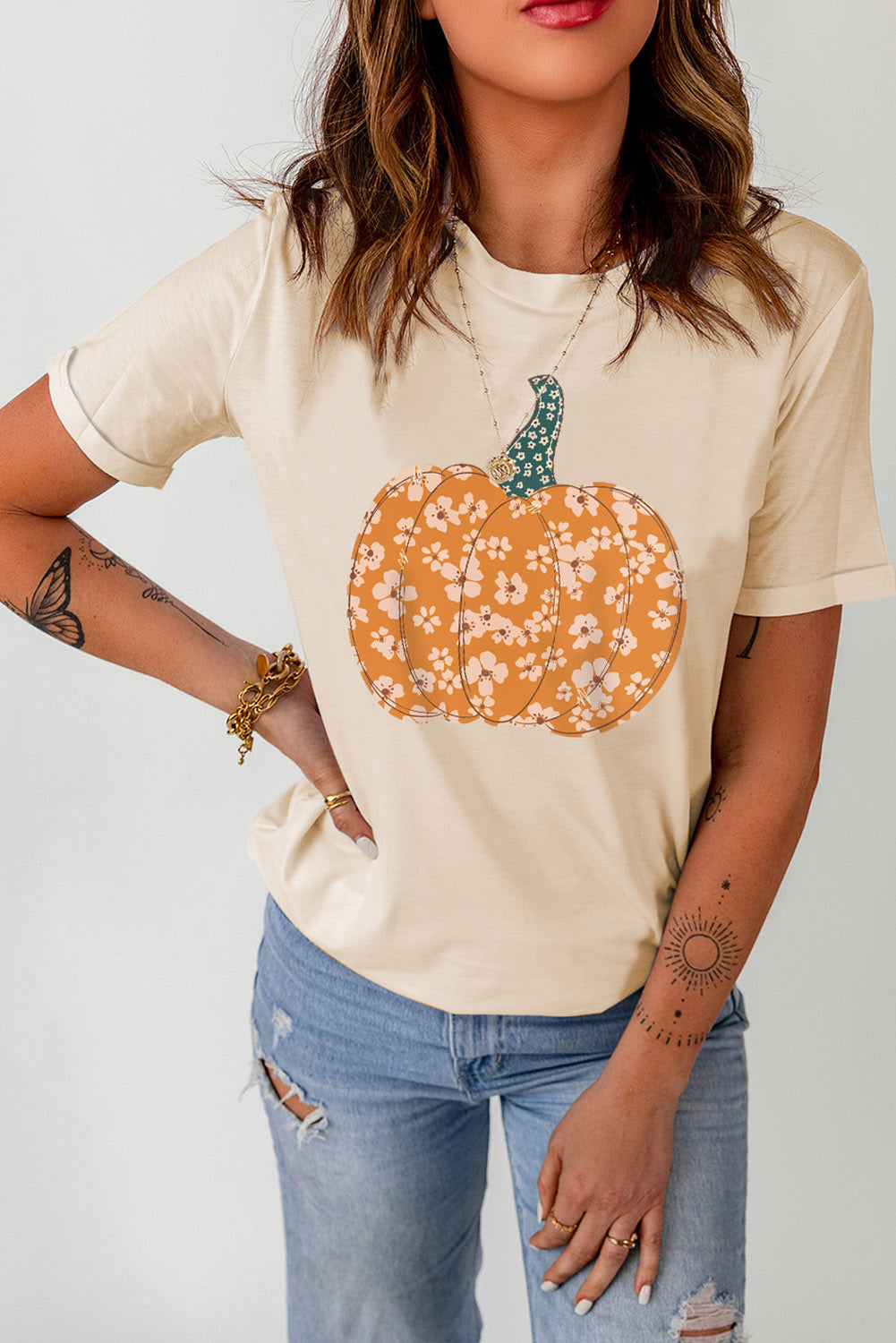 Pumpkin Graphic Round Neck Cuffed T-Shirt - cas7m