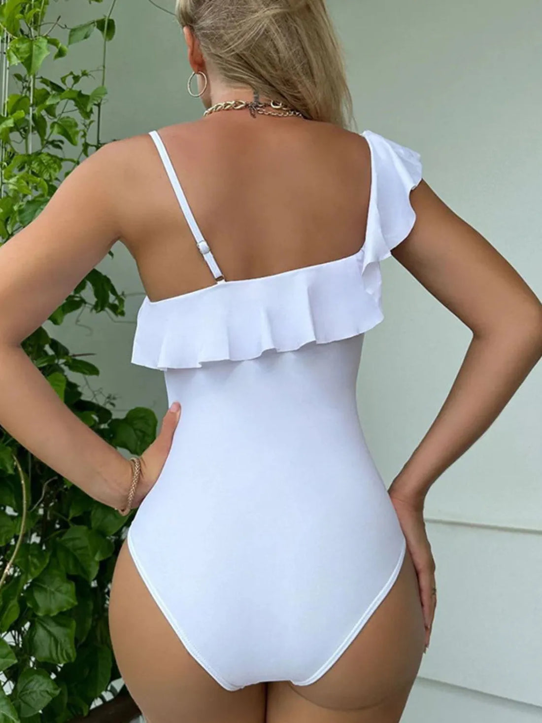Asymmetrical Ruffled One-Piece Swimwear - cas7m